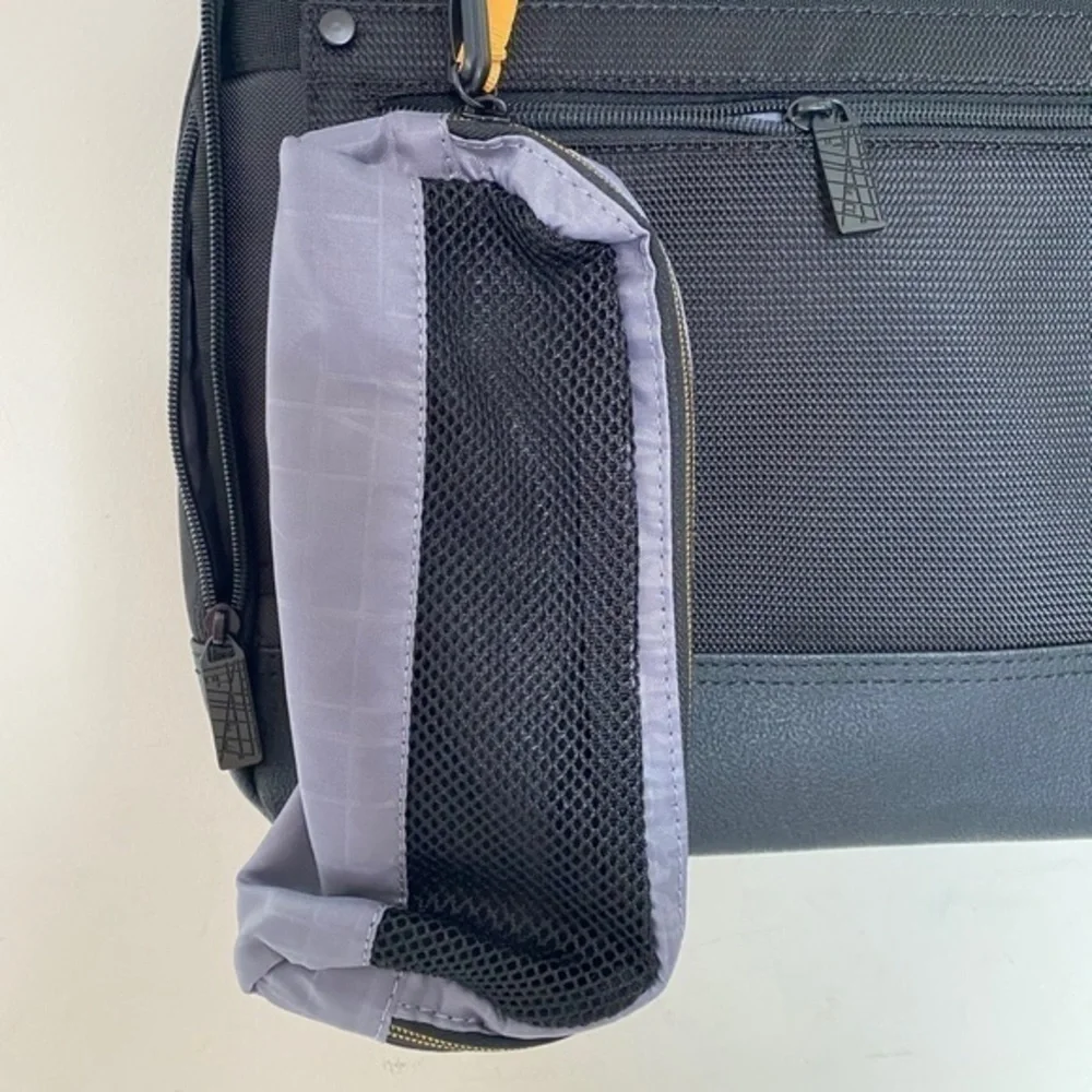Targus Black Ballistic Canvas Nylon Mesh Fabric Safeport Laptop briefcas…
